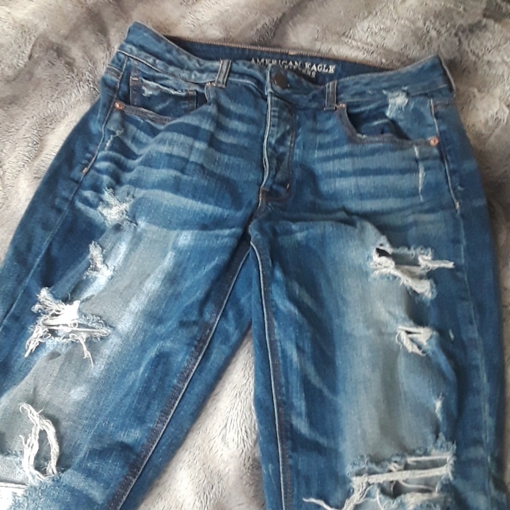 American eagle TomGirl Jeans